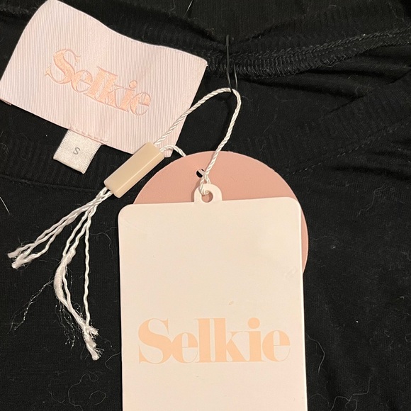 Selkie “The band tshirt” - Picture 11 of 11